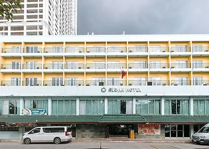 Hotel Aloha Roxas Boulevard Manille