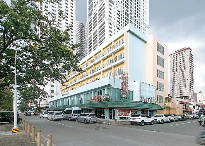 Aloha Roxas Boulevard Manille
